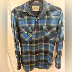 Pendleton vintage wool western wear snap front shirt, women's size S